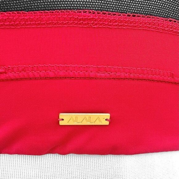 Alala Zip It Up Sports Bra - Picture 5 of 13